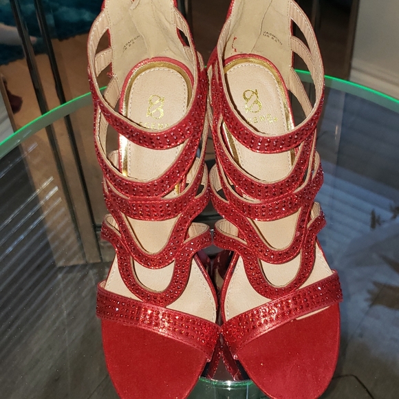 Scene Red Rhinestone Heels - Picture 9 of 11